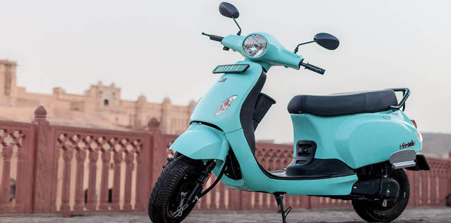 132km Range के साथ इंडिया में लॉन्च हुआ नया Electric Scooter, प्राइस पड़ेगा Activa से भी कम! 132 km range BattRE Storie electric scooter launch in india know price and features