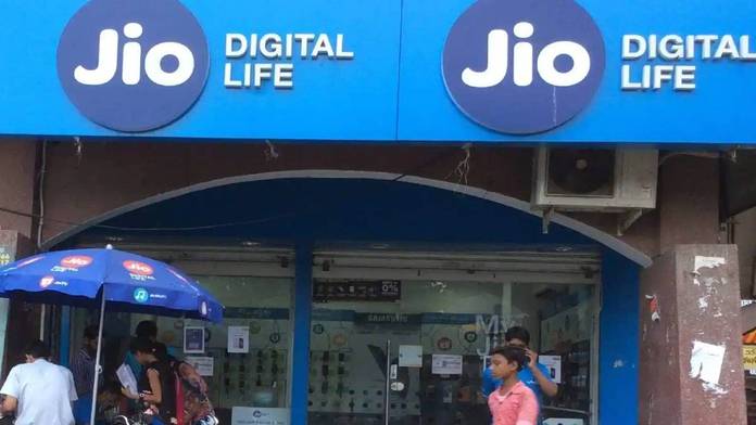https://static.hub.91mobiles.com/multisite/wp-content/uploads/sites/7/2022/06/jio-1gb-2gb-3gb-data-plan.jpg