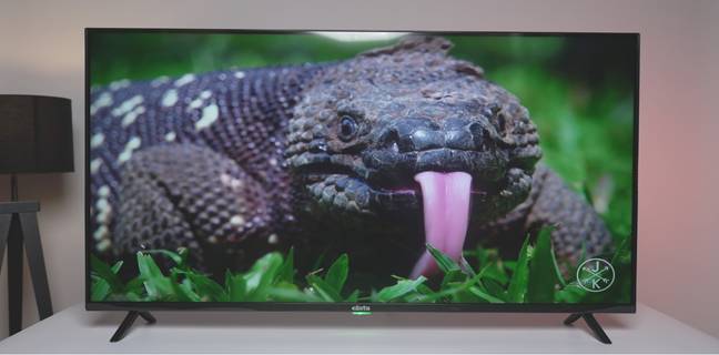 elista-43-smart-tv-review-in-hindi