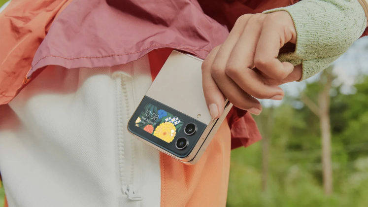 Samsung Galaxy Z Flip 4 review in hindi