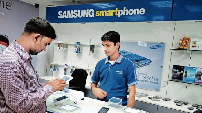 https://static.hub.91mobiles.com/multisite/wp-content/uploads/sites/7/2022/09/samsung-sale-.jpg