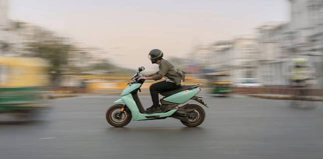 affordable Ather 450 electric scooter spied testing before India launch
