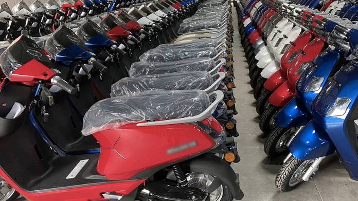https://static.hub.91mobiles.com/multisite/wp-content/uploads/sites/7/2022/11/Electric-Scooter.jpg
