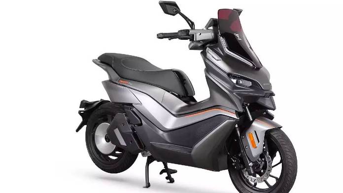 https://static.hub.91mobiles.com/multisite/wp-content/uploads/sites/7/2022/12/Loncin-unveils-e-scooter.jpg