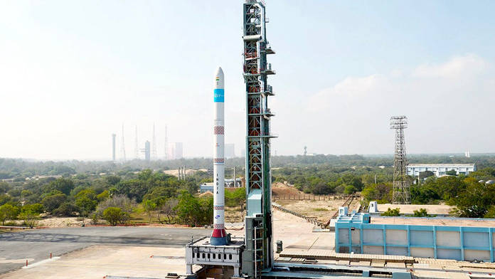 https://static.hub.91mobiles.com/multisite/wp-content/uploads/sites/7/2023/02/ISRO-SSLV-D2.jpg