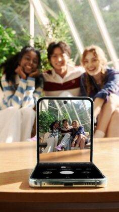 Galaxy z flip 5 web storie