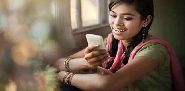 40 लाख महिलाओं को फ्री मिलेंगे Realme और Redmi फोन, जानें सरकार की Indira Gandhi Smartphone Yojana
