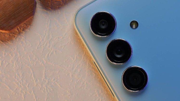 samsung-galaxy-m55-g5-review-in-hindi