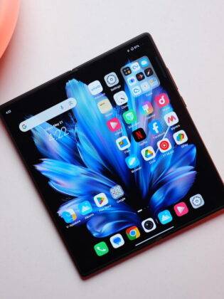 cropped-Vivo-X-Fold-3-Pro3.jpg?tr=q-70