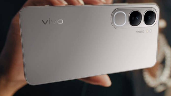 https://static.hub.91mobiles.com/multisite/wp-content/uploads/sites/7/2024/11/vivo-y300-5g-launch.jpg