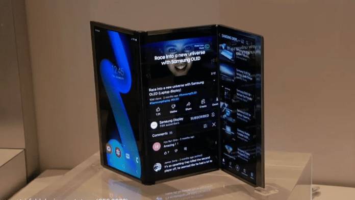 https://static.hub.91mobiles.com/multisite/wp-content/uploads/sites/7/2025/01/samsung-tri-fold-phone-launch-2025-leaked.jpg
