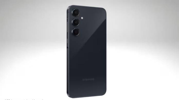 https://static.hub.91mobiles.com/multisite/wp-content/uploads/sites/7/2025/02/samsung-galaxy-a06-a36-a56-5g-google-play-console-listing.jpg