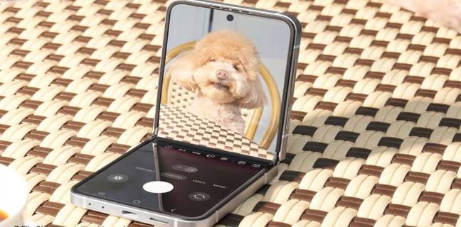 Samsung Galaxy Z Flip FE फोन हो सकता है लॉन्च, मॉडल नंबर और फर्मवेयर वर्जन आया सामने samsung-galaxy-z-flip-fe-model-number-firmware-version-leaked