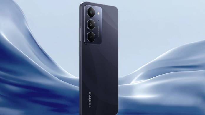 https://static.hub.91mobiles.com/multisite/wp-content/uploads/sites/7/2025/03/Realme-C75x-global-model.jpg