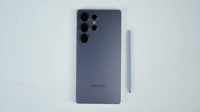 https://static.hub.91mobiles.com/multisite/wp-content/uploads/sites/7/2025/03/Samsung-Galaxy-S25-Ultra-pen-2.jpg