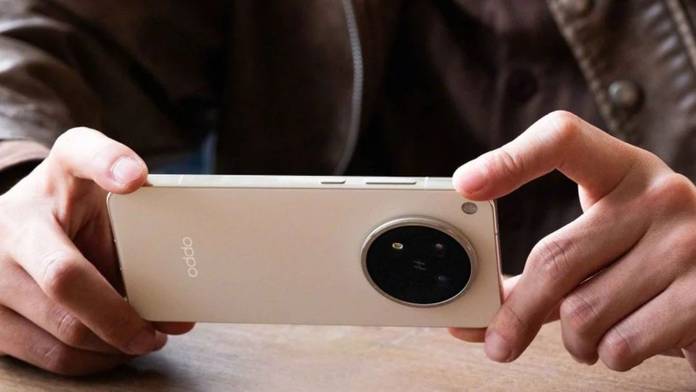 https://static.hub.91mobiles.com/multisite/wp-content/uploads/sites/7/2025/04/OPPO-Find-X8-and-Find-X8-Plus.jpg