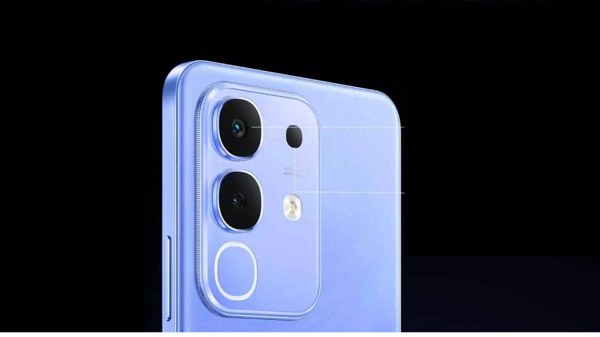 iQOO Z11x Geekbench पर लिस्ट, Dimensity 7400 और 8GB RAM के साथ जल्द हो सकता है लॉन्च