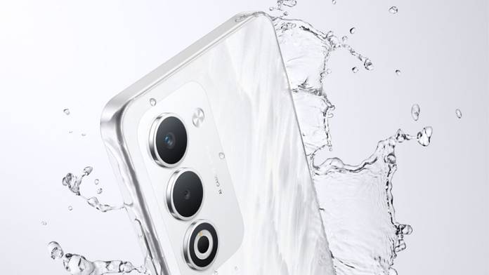 https://static.hub.91mobiles.com/multisite/wp-content/uploads/sites/7/2025/08/Oppo-A5m-with-6000mAh-battery-8GB-RAM-and-50MP-camera-launched-globally.jpg
