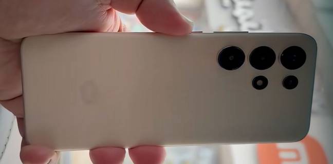 6000mAh बैटरी, 144Hz स्क्रीन वाला हो सकता है itel Super 26 Ultra स्मार्टफोन, डिजाइन, फीचर्स हुए लीक itel-super-26-ultra-first-look-and-key-specifications-leaked-via-youtube-video