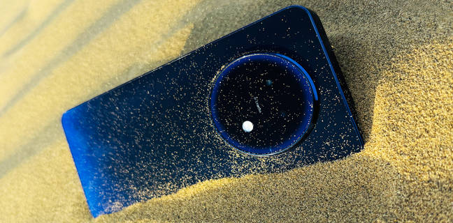 OPPO F31 Pro+ रिव्यू: यह मजबूत और टिकाऊ फोन देगा लंबा साथ, बड़ी बैटरी के साथ मिलेगी ऐवरेज परफॉर्मेंस