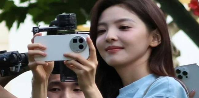 दमदार फीचर्स के साथ आ रहे Realme GT 8 और GT 8 Pro, लॉन्च कंफर्म Realme GT 8 and GT 8 Pro china launch confirmed specs design