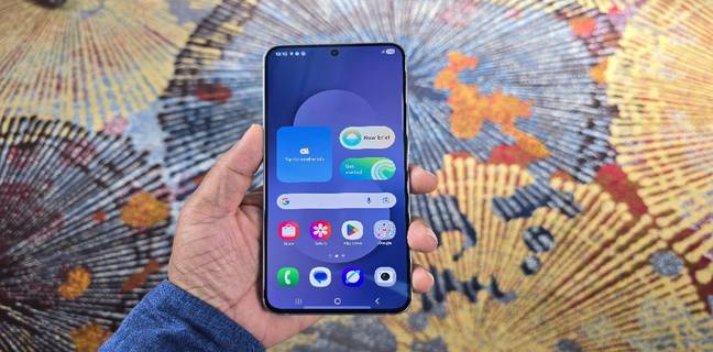 smsung-galaxy-s25-fe-first-look-hindi