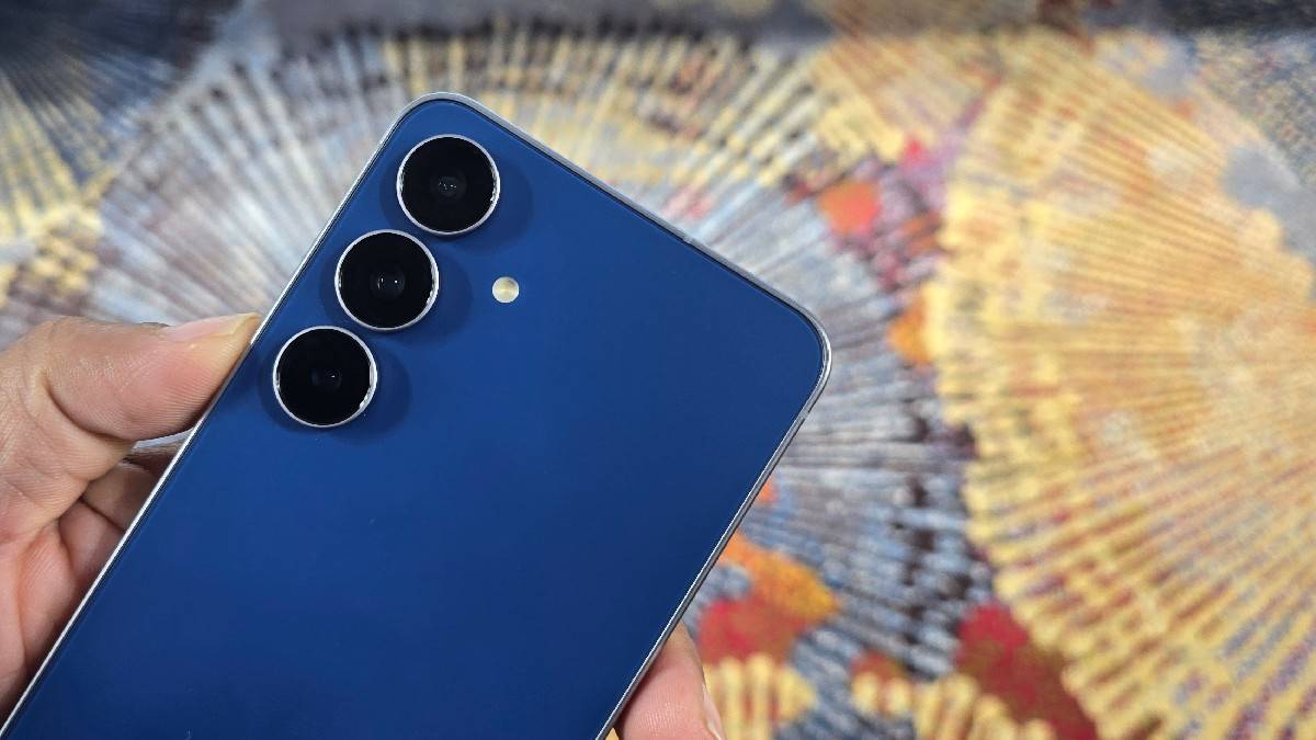 smsung-galaxy-s25-fe-first-look-hindi