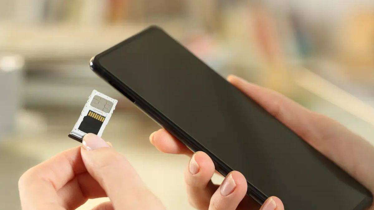 android phone with sd card slot