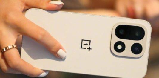oneplus-turbo-leak-7650mah-battery-snapdragon-8-gen5-chipset