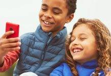 hmd-xploraone-kids-safe-phone