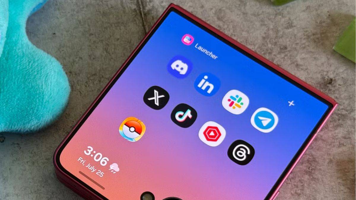 Samsung Galaxy Z Flip 8