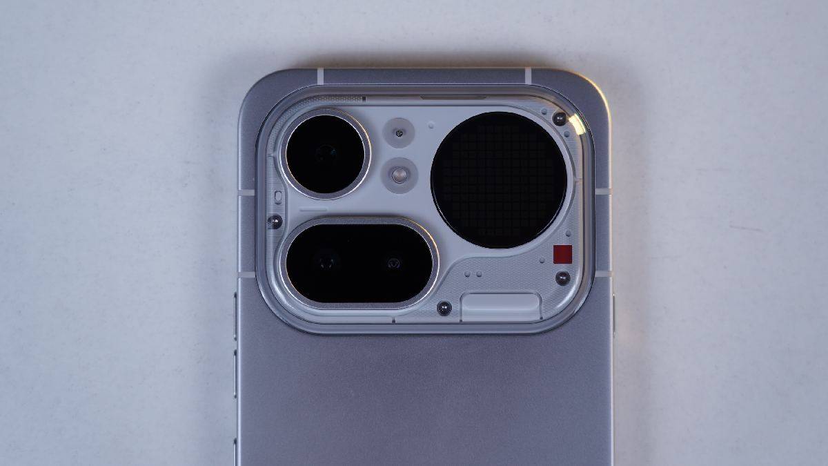 nothing-phone-4a-pro-review-in-hindi