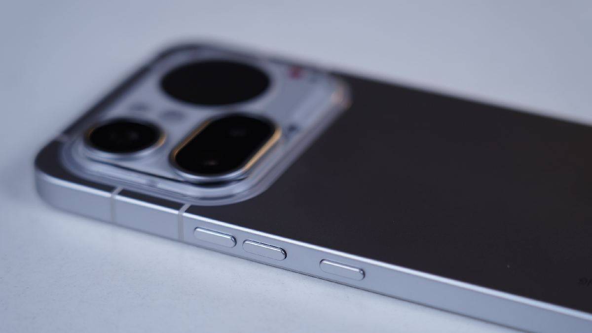 nothing-phone-4a-pro-review-in-hindi