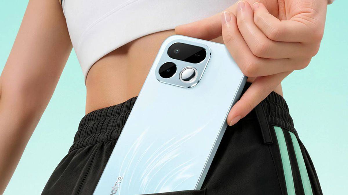 8000mAh बैटरी वाले 5G फोन पर 2000 का डिस्काउंट! कम रेट पर बिकेगा realme 16T
