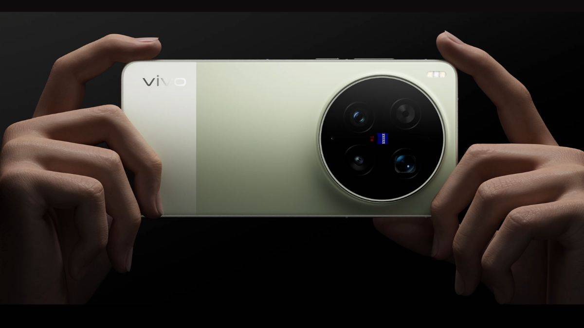 Vivo X300 Ultra भारत में लॉन्च: 200MP डुअल कैमरा, 6600mAh बैटरी और Snapdragon 8 Elite Gen 5, जानें कीमत