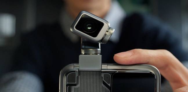 12 अगस्त को लॉन्च होगा Honor Robot Phone, 200MP कैमरा, AI ट्रैकिंग और रोबोटिक गिंबल के साथ आएगा फोन honor-robot-phone-china-launch-date-12-august-200mp-camera-robotic-gimbal
