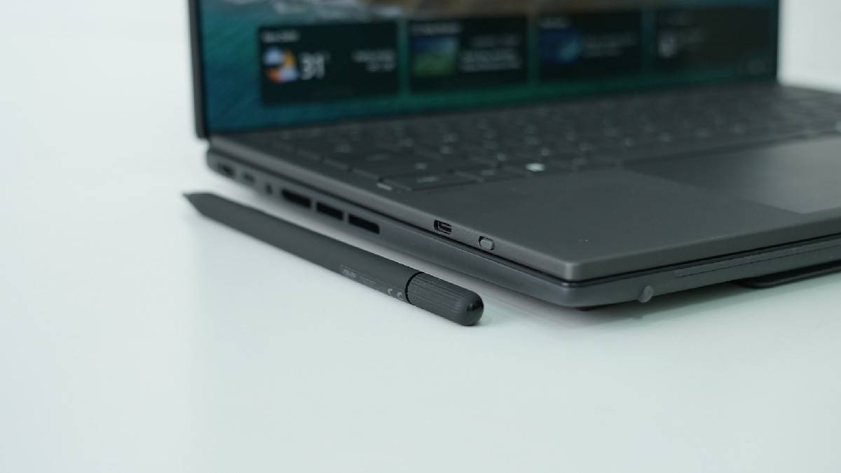 asus-zenbook-duo-ux8407aa-review-in-hindi