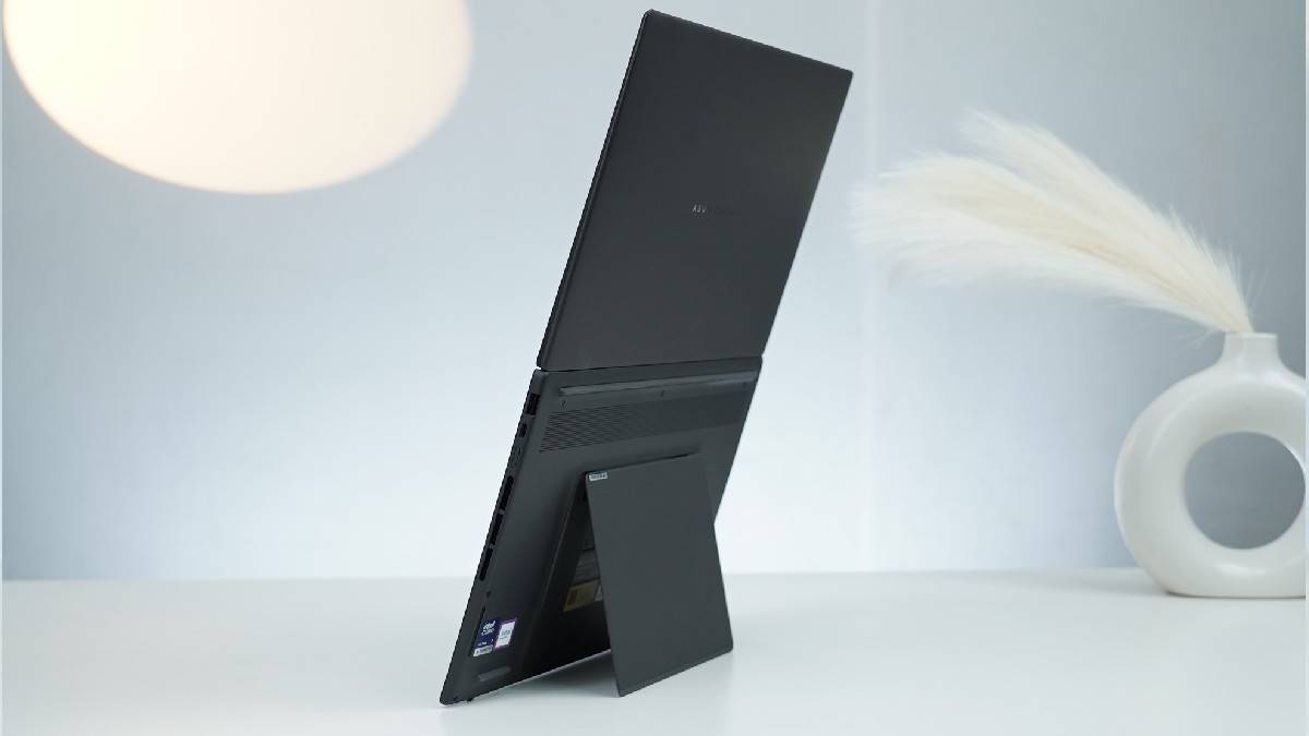 asus-zenbook-duo-ux8407aa-review-in-hindi