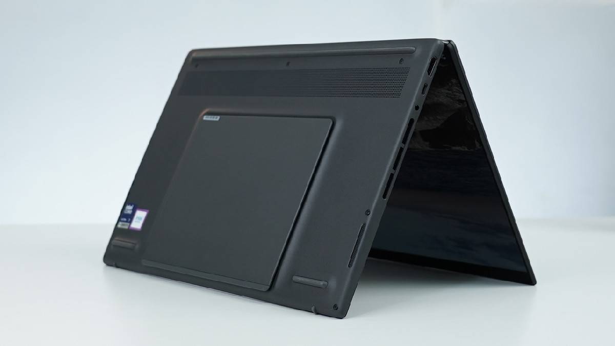 asus-zenbook-duo-ux8407aa-review-in-hindi