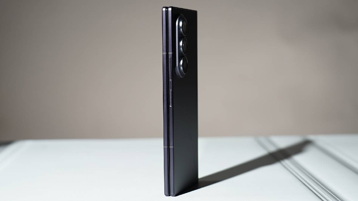 samsung-galaxy-z-fold-8-ultra-review-in-hindi