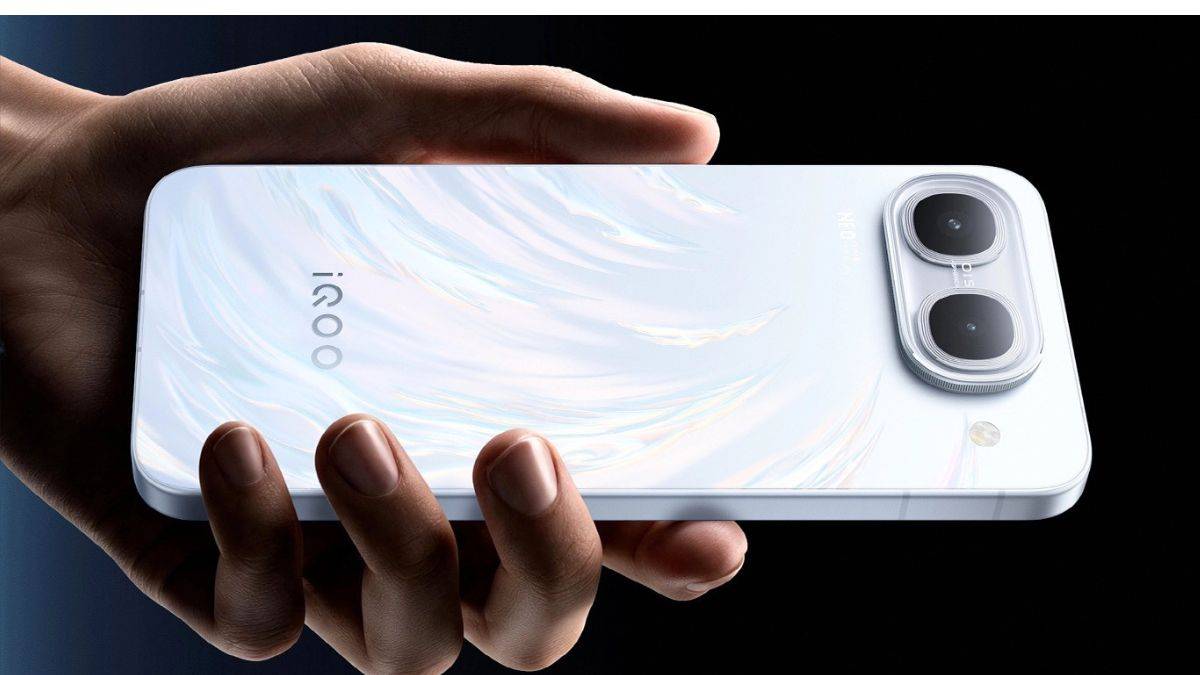 iQOO Neo 11 Ultra चीन में लॉन्च, 9,100mAh बैटरी और Dimensity 9500M से लैस, जानें कीमत