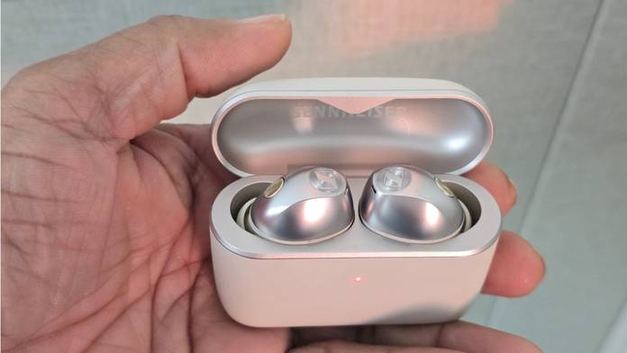 https://static.hub.91mobiles.com/multisite/wp-content/uploads/sites/7/2026/10/Sennheiser-Momentum-True-Wireless-5-2.jpg