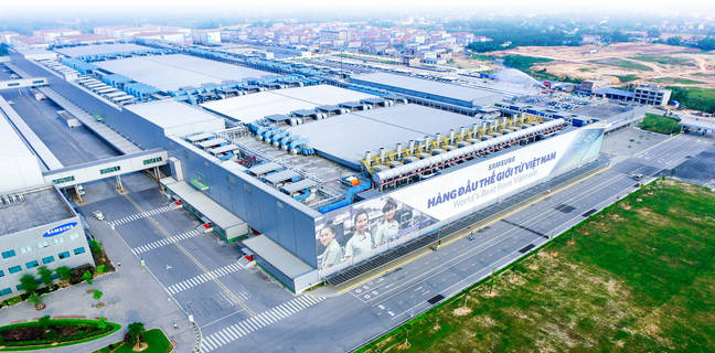 Ngành công nghiệp cung ứng điện thoại Việt Nam đang trên đà phát triển mạnh