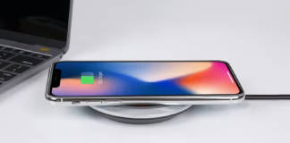 Apple có thể ra mắt iPhone không cổng sạc trong tương lai khi EU làm rõ quy định
