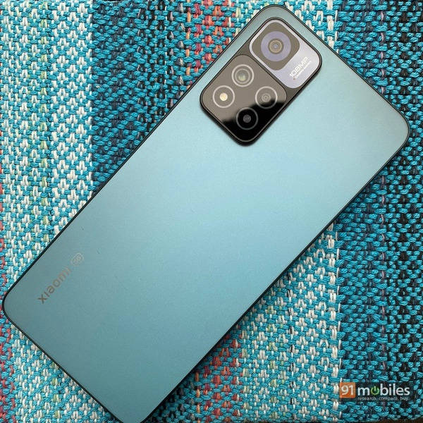Xiaomi 12i HyperCharge