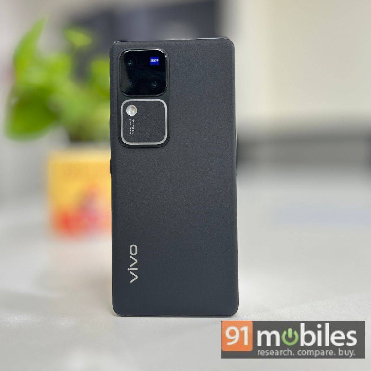 Vivo V30 Pro review