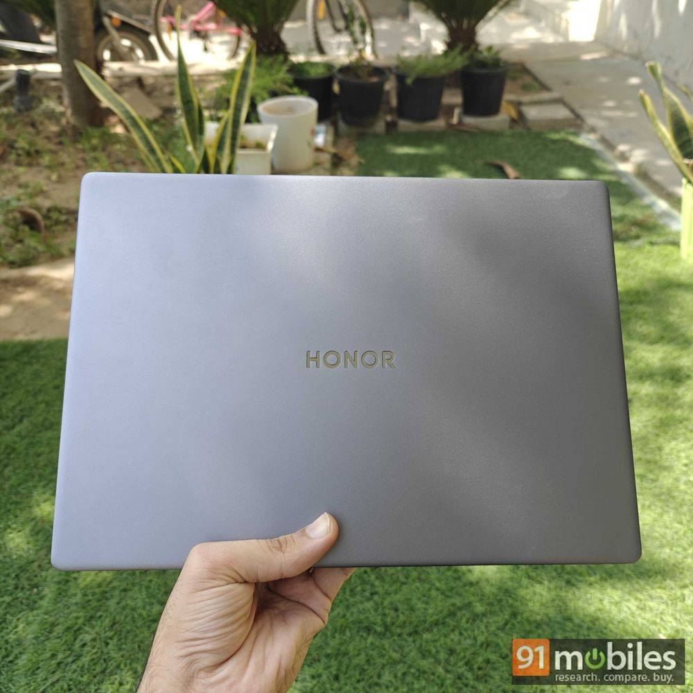 Honor_MagicBook_X14_Pro_PS8