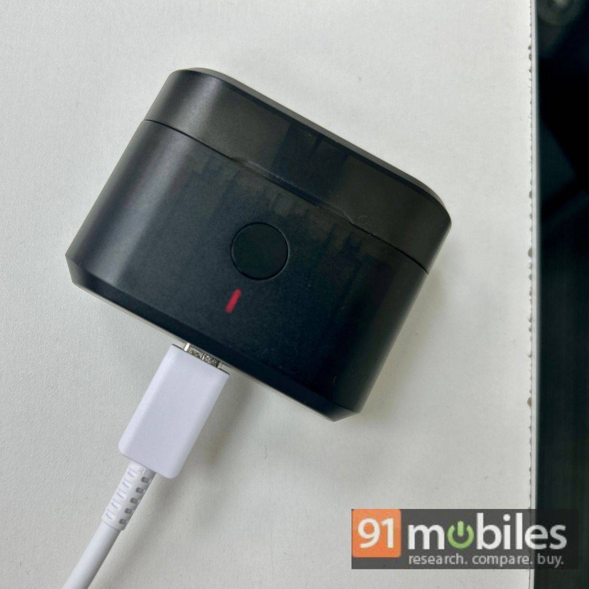 hyper_x_tws_earbuds