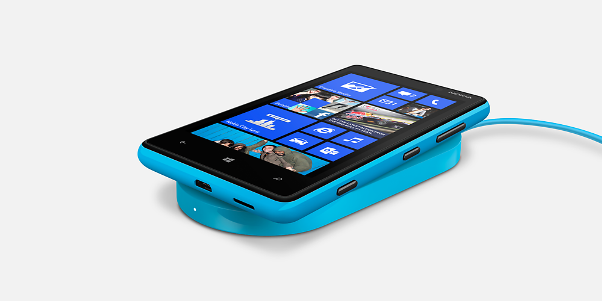 Nokia Lumia 820 blue Nokia Lumia 820 blue