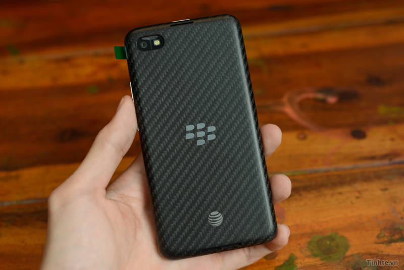 BlackBerry A10 back BlackBerry A10 back